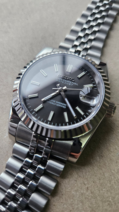 Sunburst Date - Rhodium
