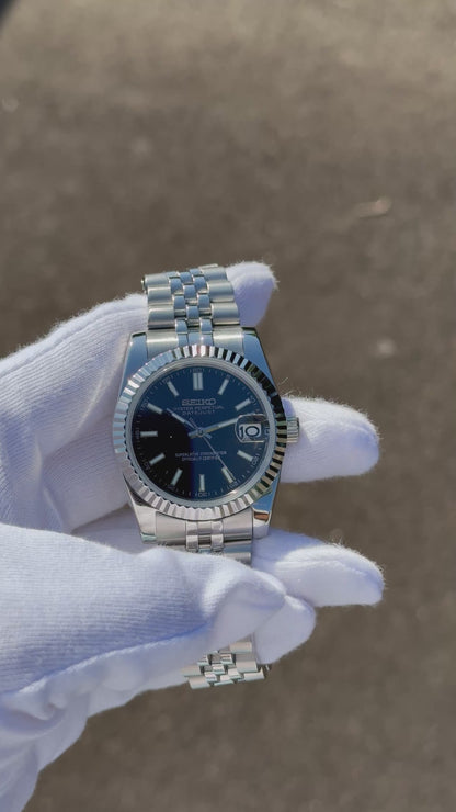 Sunburst Date - Gloss Black